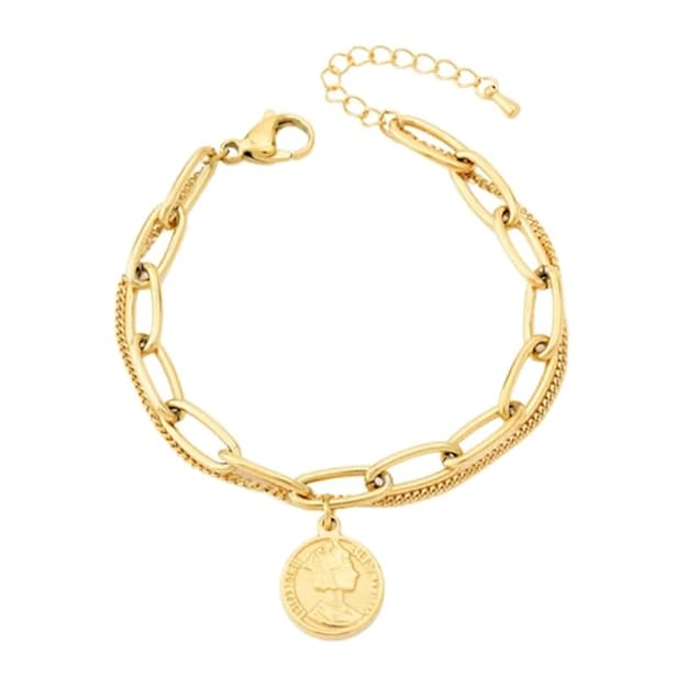 Stylish gold chain bracelet featuring a coin charm, ideal for adding a chic flair to any outfit.
