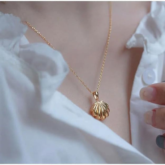 Pearl in a Sea Shell Necklace