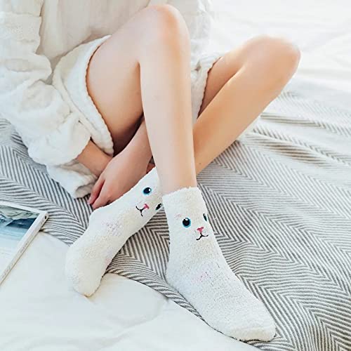 Fun cat face socks that bring a playful vibe to your wardrobe, ideal for cat lovers!