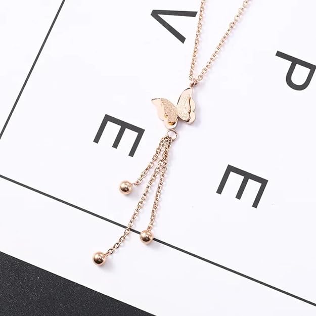  Elegant gold plated necklace featuring a beautiful butterfly charm.