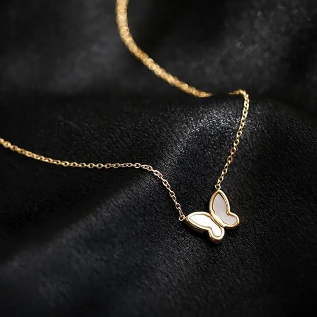 Eva Shell Butterfly Necklace