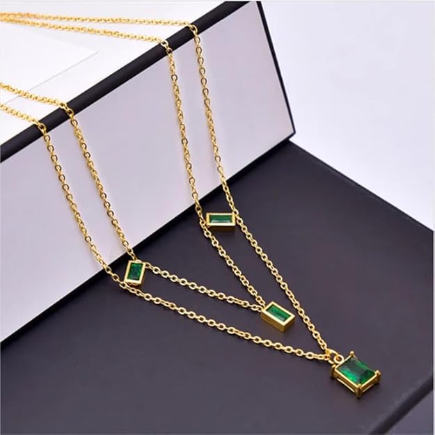 Faux Emerlad Pendant Double Layer Necklace