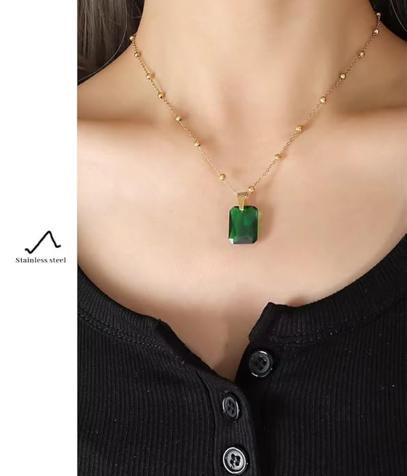 Eden Emerald Pendant Necklace