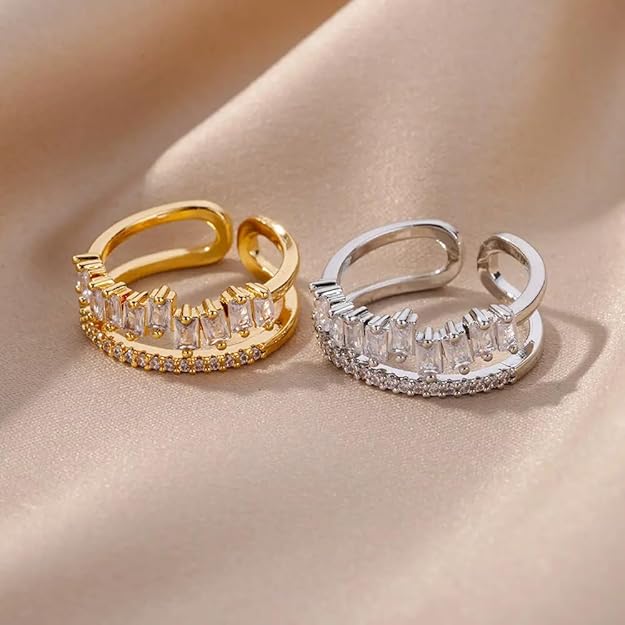 Gold ring with exquisite white gemstones for a touch of elegance.